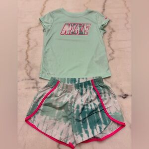 Nike Light Green Dri-FIT Set